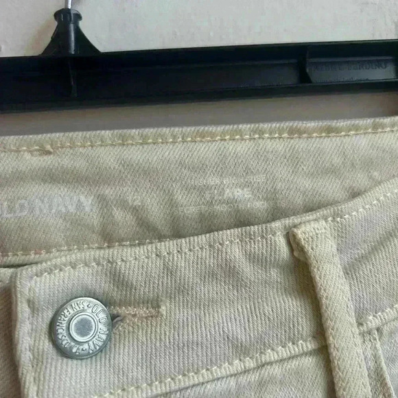 Old navy higher high rise flare size 12NWT TAN COLOR - Picture 3 of 3